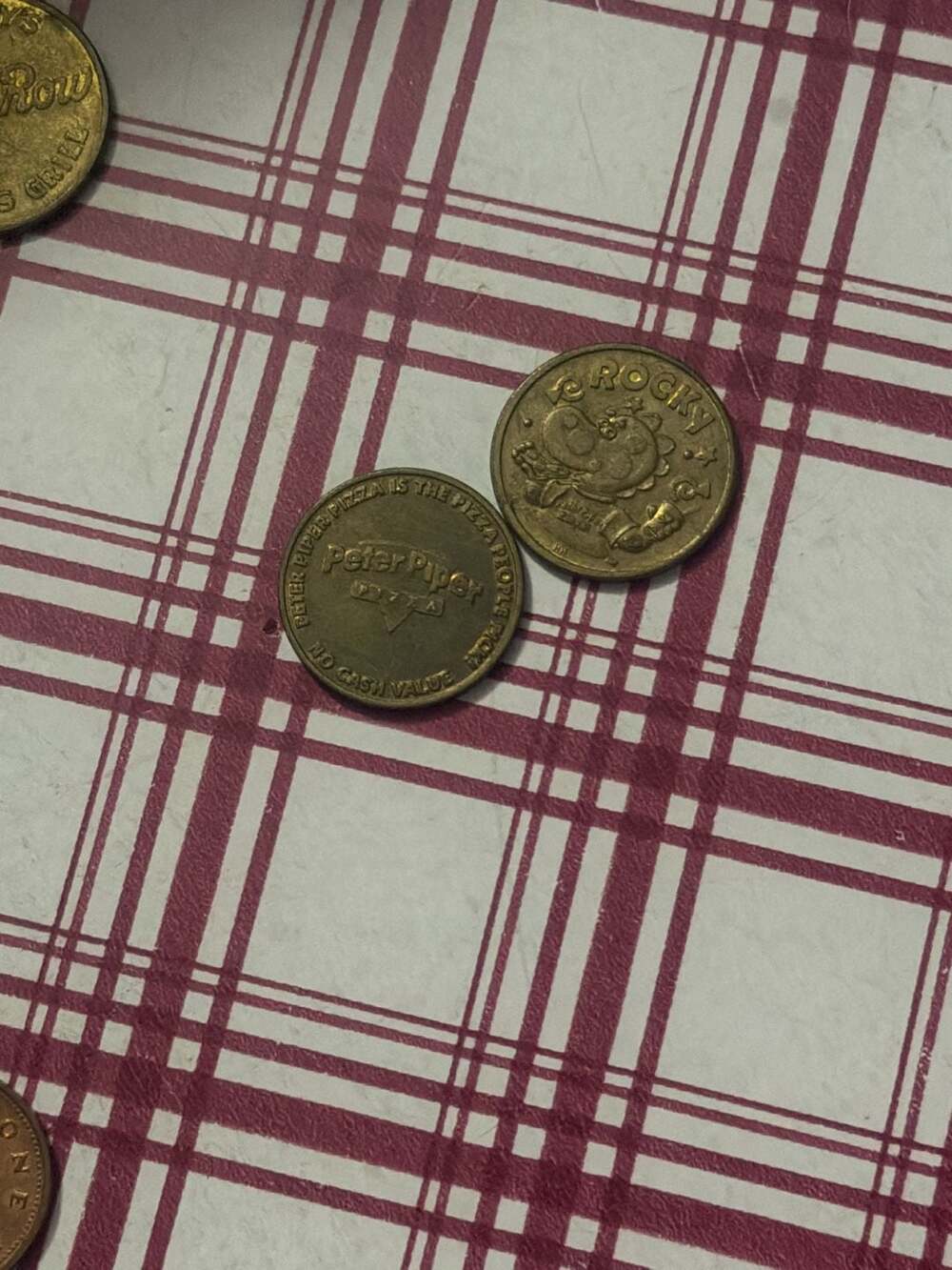 2 Peter Piper Pizza Rocky Arcade Game Tokens